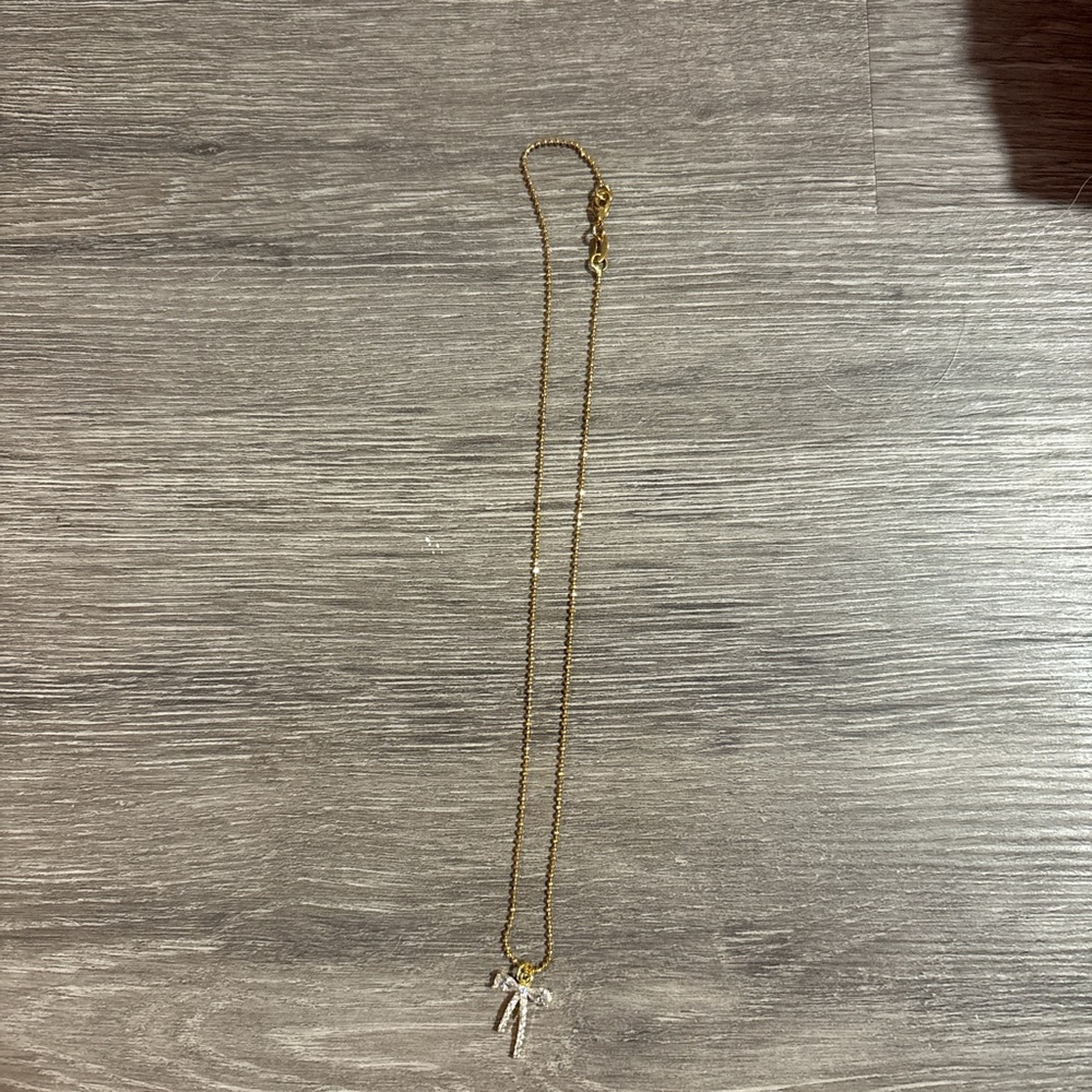 Gold Necklace with Gold Pendant
